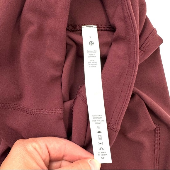 Lululemon Align Super High Rise Wide Leg Crop 23" Yoga Pants Mulled Wine Sz 2 - Picture 10 of 16